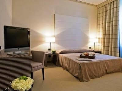 H2C Hotel Napoli Extérieur photo